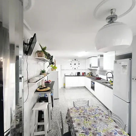 Апартаменты Premium Luxe Centrico 5 Hab 204 M2 A 300 Mts Mar